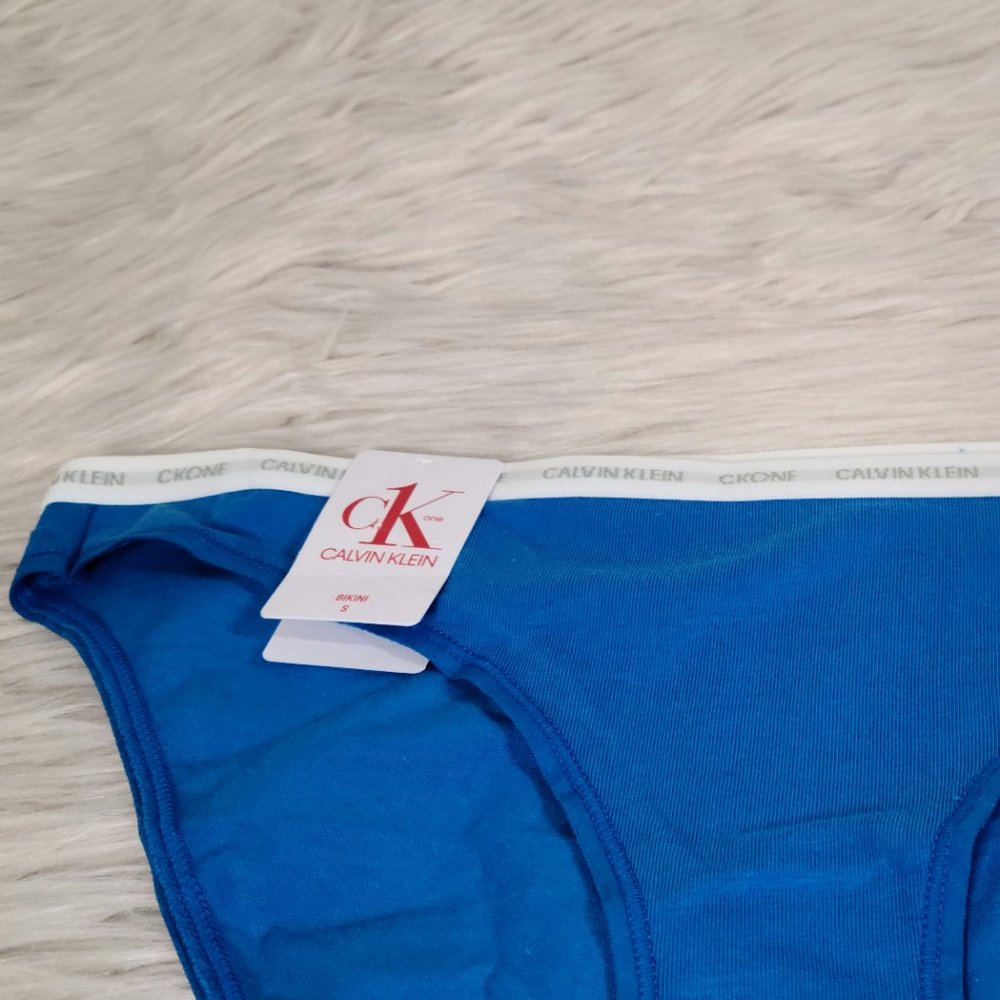 -Calvin Klein Panty Sz S & L NWT - Picture 3 of 5